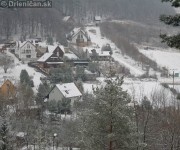 Pohľad na chaty pod Hájom.
