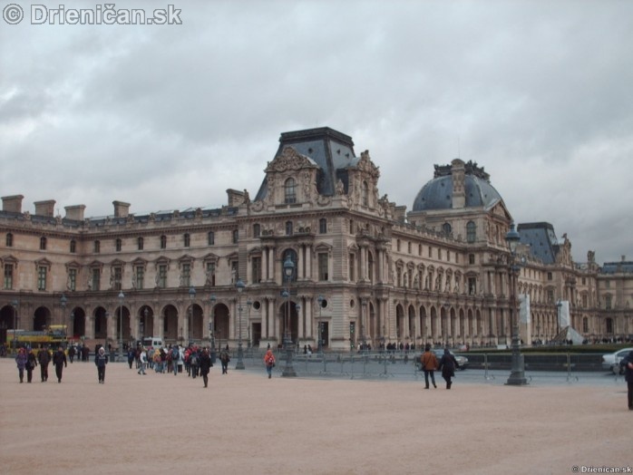 Louvre Paris France_17