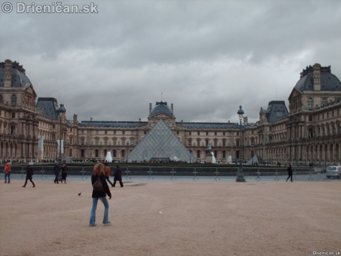 Louvre Paris France_18