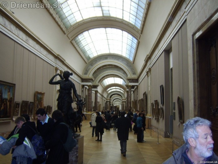Louvre Paris France_42