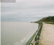 Sea front,ale ináč miesto na prechádzky či trocha si zabehať.