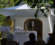 Bohoslužba pri Kapličke v Drienici