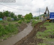 Rozšírením koryta sa aicky zníži prietok hladiny