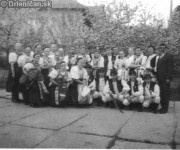 Sabinov 17.5.1992 Folklórna skupina Šomka so starostom obce Ing. Františkom Škovranom (prvý sprava)