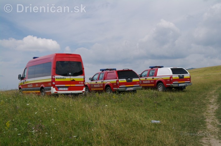 A samozrejme hasičské autá, vždy pripravené !