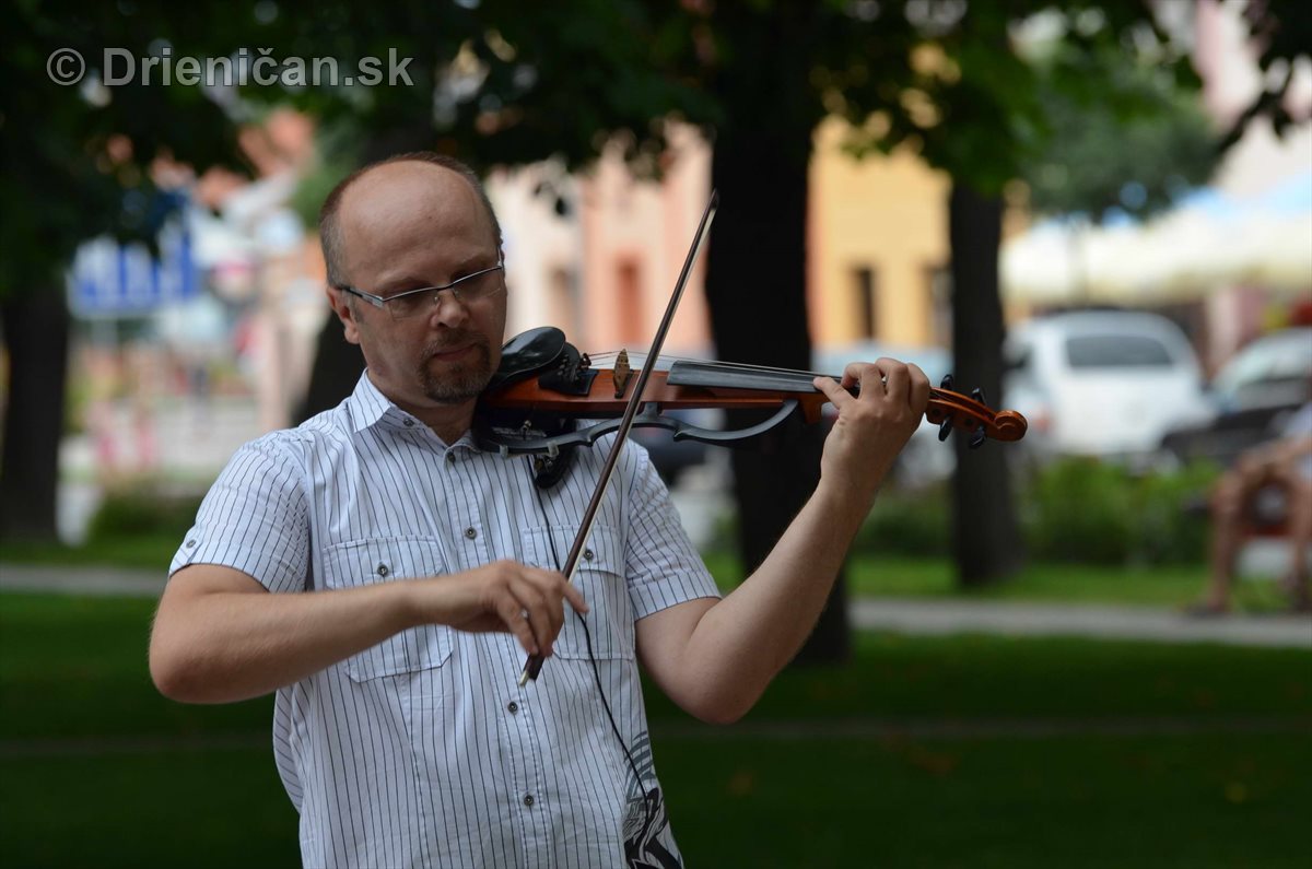 Stanislav Salanci: Violin Show
