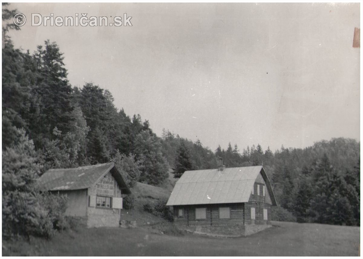 Šomská chata na lysej (napravo), pridal p.Tomko